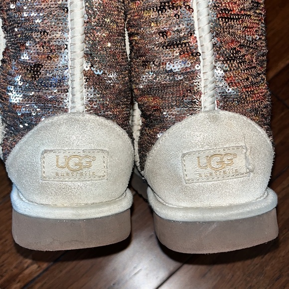 UGG Sparkly Gold/Brown Boots!! - Picture 8 of 10